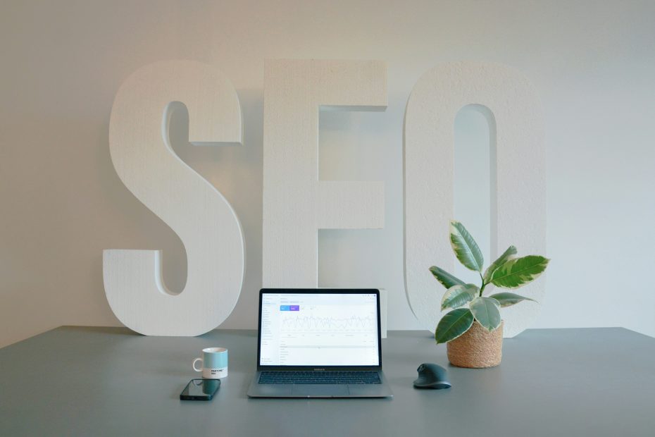 SEO content strategy to improve rankings and website visibility